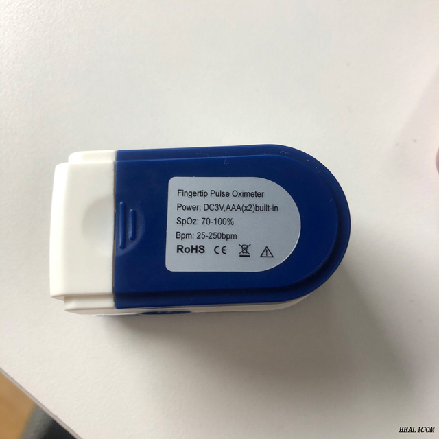Good quality Portable Medical Blood Test Equipment Mini OLED Display Fingertip Pulse Oxymeter